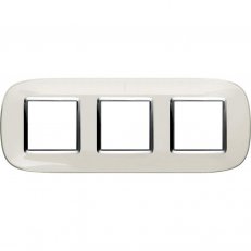 Legrand HB4802/3DB BTAX Rámeček2+2+2 BÍLÁ