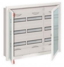 Zapuštěná rozvodnice ABB U43TR3 -108M s průhl. dveřmi