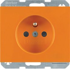 Zásuvka s ochranným kolíkem a signalizační LED, K.1, oranžová lesk 6765097014