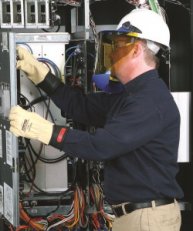 SPQ-SWH Práce servisního Specialisty Po-Pá 8-16 hod - započatá hodina NM6112
