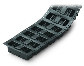 Konektor s pájecími piny THR, pájecí kontakt 0,8x0,8 mm, úhlové, černá 8pól.