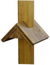 Sloupek s ochrannou stříškou, dub impregnovaný 90x90x2400mm DIN 48812