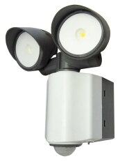 LED světlomet s infračerveným detektorem