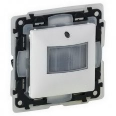 VALENA LIFE AUTOMATICKÝ SPÍNAČ 250W IP44 LEGRAND 752177