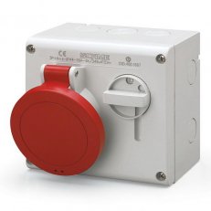 Nástěnná zásuvka SCAME OMNIA s blokováním 3P+E 32A 6h/380-415V IP44 s vypínačem