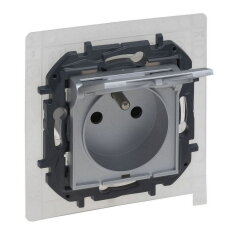 NILOE S.ZÁSUVKA 2P+T IP44 HL. LEGRAND 863336B