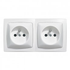 OTEO ZÁSUVKA DVOJITÁ 2X2P+T LEGRAND 086078