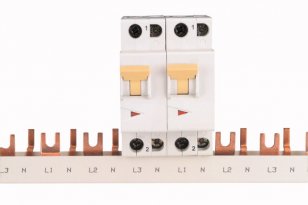 Propojovací lišta Eaton Z-GSV-10/FI+EH+2XLS1N In=63A 113138