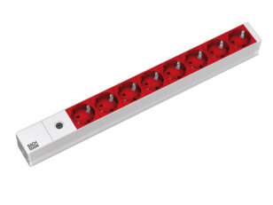 Bachman 333.410 19'' 1U 8xCEE7/3 red 1xfuse 10A power 2,0m IEC