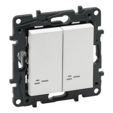 NILOÉ STEP STŘÍDAVÝ PŘEPÍNAČ 6+6 PODSVĚTLENÝ BÍLÁ LEGRAND 863118