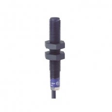 Schneider XS4P08PB370E1 Indukční čidlo