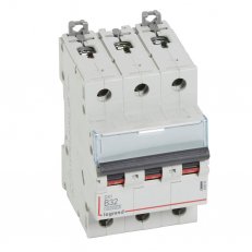 DX3 JISTIČ, 3 PÓLOVÝ, CHAR. B,32A 10000A/16KA LEGRAND 408994