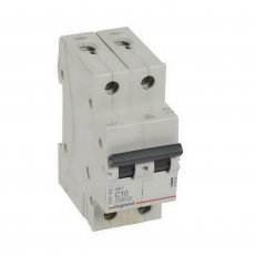 RX3 JISTIČ, 2 PÓLOVÝ, CHAR. C, 10A 6000A LEGRAND 419222