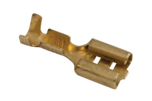 834-257 672.08.00.9/F faston na kabel 6,