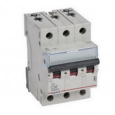 TX3 JISTIČ, 3 PÓLOVÝ, CHAR. C, 50A 10000A LEGRAND 404227