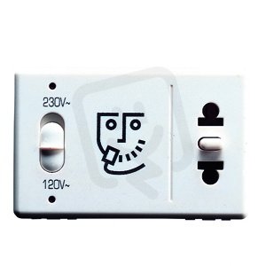 Gewiss GW20841  Zásuvka EUR/US holicí 230/120V, bílá