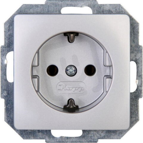 923520089 PARIS - earthed socket outlet