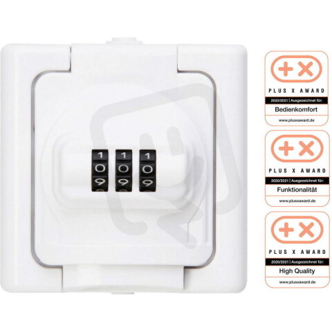 109802008 Earthed socket outlet with com