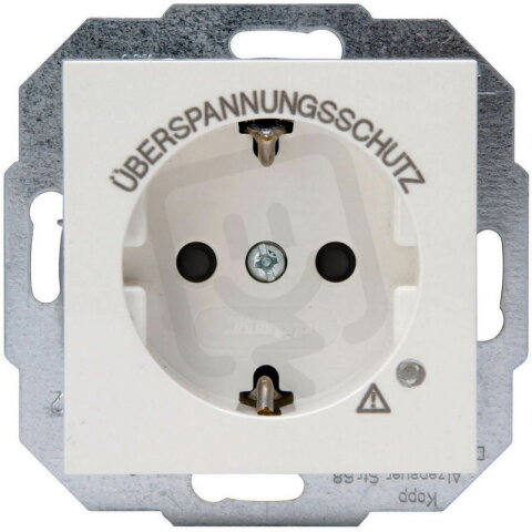 951329005 HK07 - Earthed socket outlet w