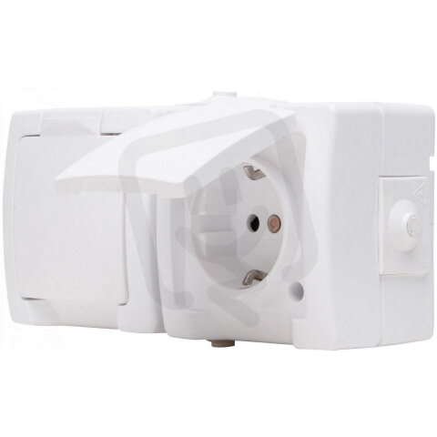 137002003 Double earthed socket outlet w