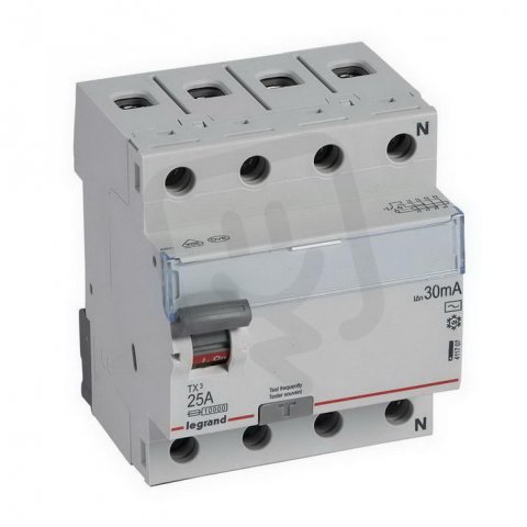 Legrand 411848 DX3 CHRÁN. 4P 40A 300MA B
