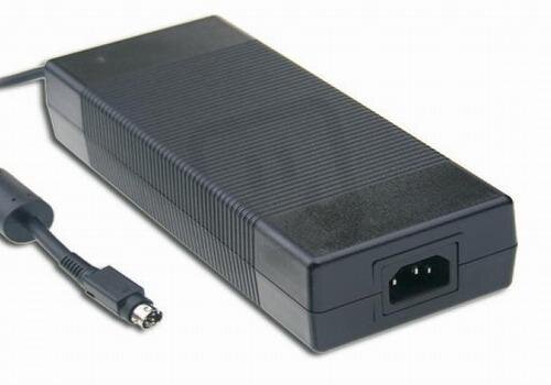 Stolní adaptér 109W 13,6V 8000mA MEAN WELL GC220A12-R7B