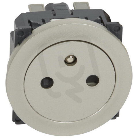 CL TITAN ZÁS.2P+T SNADN.ÚDRŽBA LEGRAND 067132