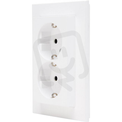 HK07 - Double earthed socket outlet with
