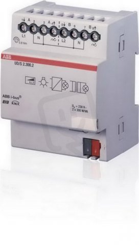 2CDG110074R0011 Spínací a stmívací akční