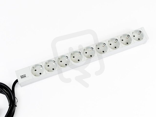 Bachman 333.401 19'' 1U 9xCEE7/3 power 2,0m CEE7/7
