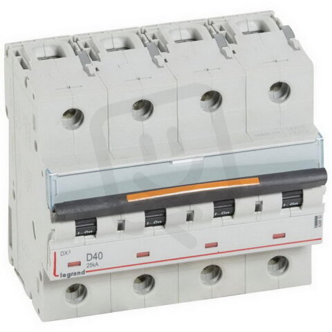 DX3 JISTIČ, 4 PÓLOVÝ, CHAR. D,40A 25KA LEGRAND 409850