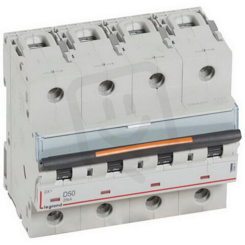 DX3 JISTIČ, 4 PÓLOVÝ, CHAR. D,50A 25KA LEGRAND 409851