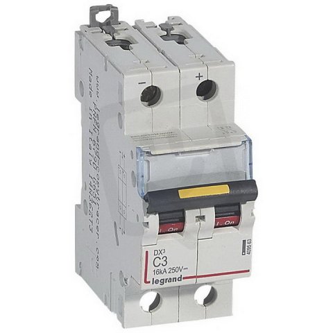 DX3 JISTIČ, CHAR. D,C 2 PÓLOVÝ, CHAR. C,3A 16KA LEGRAND 409563