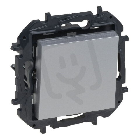 NILOE S.KŘÍŽ.PŘEPÍNAČ Č.7 HL. LEGRAND 863307B