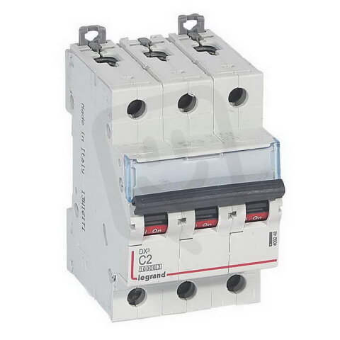 DX3 JISTIČ, 3 PÓLOVÝ, CHAR. C,2A 10000A/16KA LEGRAND 409248