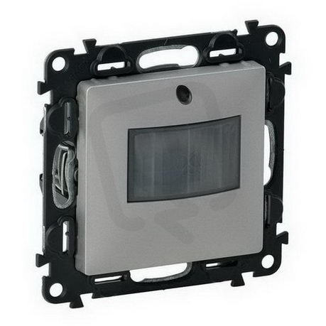 VALENA LIFE AUTOMATICKÝ SPÍNAČ 400W S NULOVÝM VODIČEM HLINÍK LEGRAND 752373