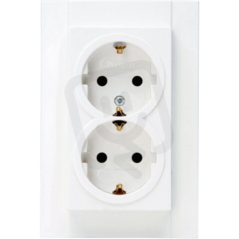 929532008 HK07 - Double earthed socket o