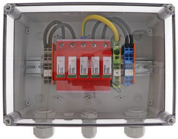Svodič přepětí Typ 2 DEHNcube v rozváděči IP65 pro FVE 2MPP do 1100V DC 900921