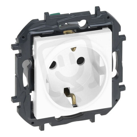 NILOE S.Z.2P+T SCH CL.AS BÍLÁ LEGRAND 863120B