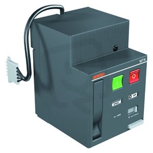 Pohon motoru s akumulací energie pro MT