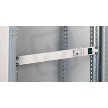Schneider NSYCRTM1UVT 19' panel s termostatem 1U