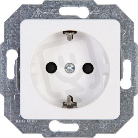112613086 Earthed socket outlet with shu