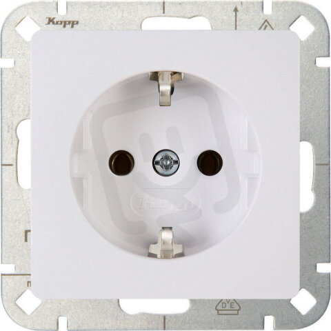 923502002 HK05 - Earthed socket outlet,