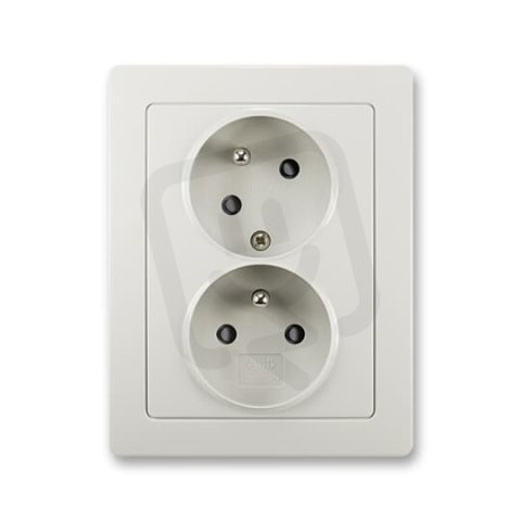 Dvojzásuvka s natočenou dutinou 5513J-C02357 S1 světle šedá Swing L ABB