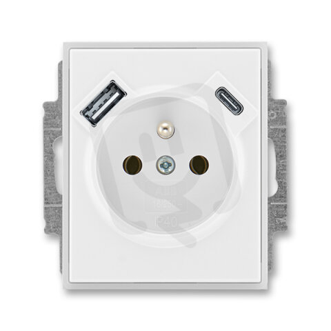 Zásuvka s kolíkem, s clonkami, USB-A/C bílá/ledová bílá ABB 5569E-A32357 01