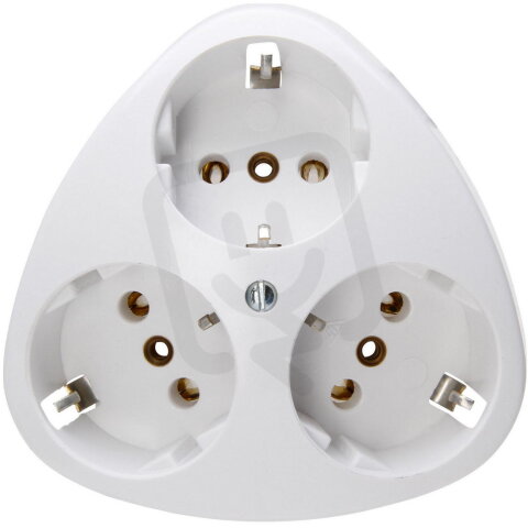 100502000 Triple earthed socket outlet