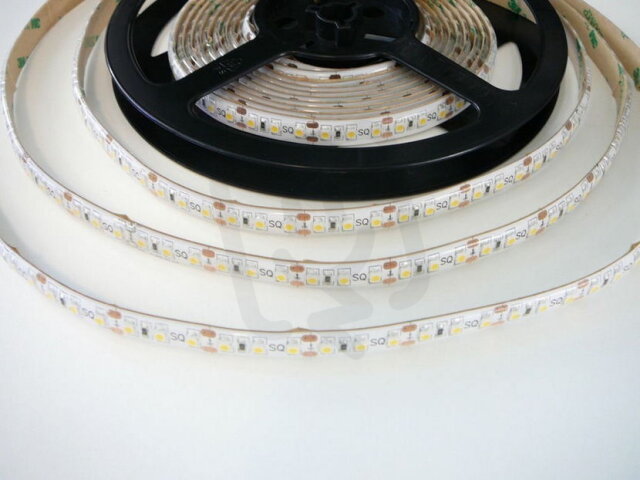 SQ3-W600-CW bílá pásek zalitý T-LED 07312