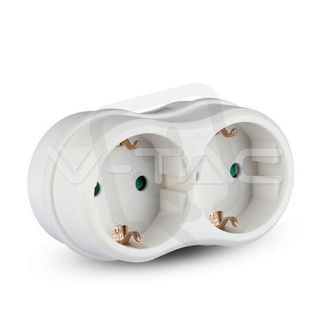 Outlet Adapter With Earthing Contact 16A
