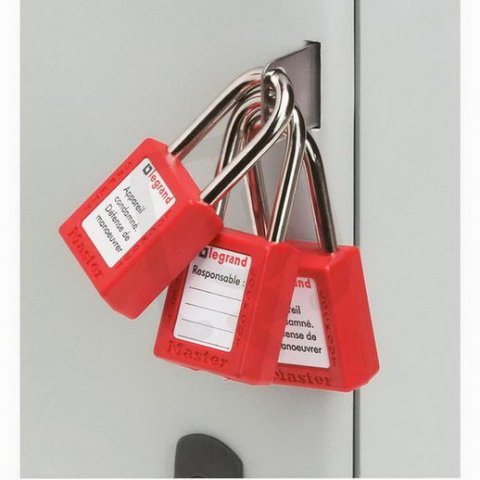UZAMYKACÍ PRVEK INOX PRO ZÁMKY LEGRAND 036513
