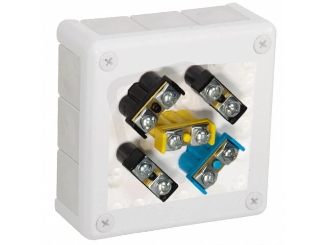 051-51 Instal. krabice 118x118 IP55 12 vstupů  bílá VIPLAST 20405910